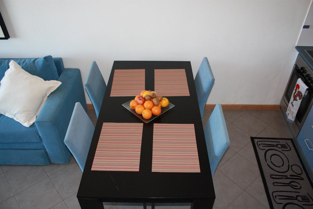 Praia Da Rocha Apartments Портиман Стая снимка